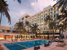 孟买珠瑚海滩诺富特酒店，位于孟买普里特维剧院附近的酒店