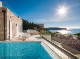 Luxury Seafront Villa Primosten Glamour with private pool, sauna and gym at the beach in Primosten