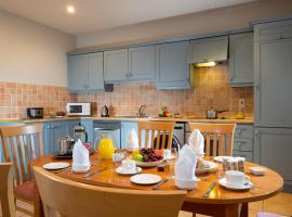 Faithlegg Self Catering Mews，位于沃特福德Faithlegg Golf Club附近的酒店