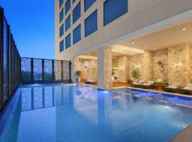 Novotel Ahmedabad，位于艾哈迈达巴德的酒店