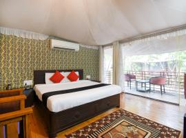 Capital O 66429 Jayshrea Meadows Tadoba Tiger Resort，位于Mohurli的酒店