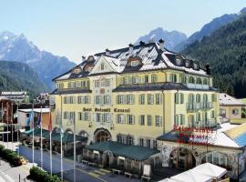 Hotel Dolomiti Schloss，位于卡纳泽伊的滑雪度假村