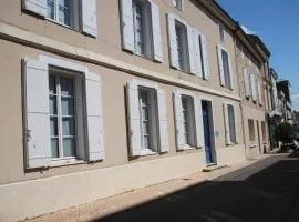 La Maison DUFFOUR chambres d'hôtes avec Petit Déjeuner
