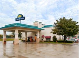 Days Inn Dallas DFW，位于达拉斯的酒店