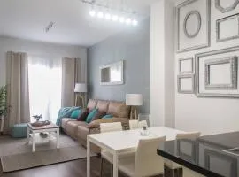 NEW!!! LUXURY CITY CENTER( 6PAX) PRIVATE TERRACE