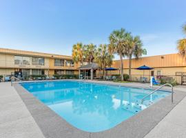 Quality Inn Slidell I-10，位于斯莱德尔的宾馆