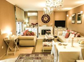 Luxury Family Villa Meteora，位于卡兰巴卡的别墅