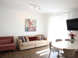 Bungalow Apartment FREE Parking & Self Check-in，位于格拉茨的乡村别墅