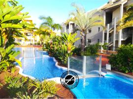 Well refined apartment - stunning pool，位于滨海帕尔姆的酒店