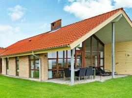 6 person holiday home in Egernsund-By Traum，位于艾恩松的酒店