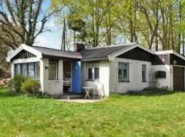 5 person holiday home in KLIPPAN-By Traum，位于Hagstad的酒店