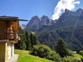 The "small" Alpine Chalet & Dolomites Retreat