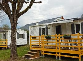 Mobil-home au pied des Pyrénées，位于Castillon-en-Couserans的低价酒店