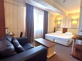 Elate Plaza Hotel