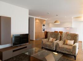 Apartamentos Turisticos da Nazare，位于纳扎雷的公寓式酒店
