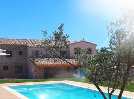 La Masia de Montpedrós，位于佩雷拉达的酒店