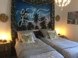 Sunshine Cottage，位于Waldsolms的酒店