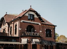 雨果·德弗里斯公园酒店，位于卢特伦的酒店