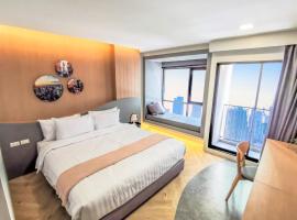 RICO Hotel Ratchadapisek 32，位于曼谷的酒店