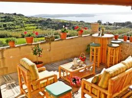 Great Seaviews Location - FREE Gozo taxi service, Fast WIFI, Bicycles, BBQ & Parking, No Car needed