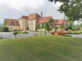 Hôtel Domaine de l'Orangerie，位于Bonnat的酒店