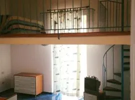 Agenzia Isotur LOCANDA NONNA GIULIA 32 VISTA MARE - Soppalcata