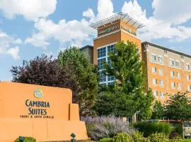 Cambria Hotel Denver International Airport