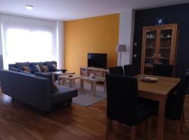 Apartamento Turistico Cigüeña de Arguedas，位于阿尔格达斯的酒店