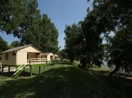 简易别墅公园旅馆