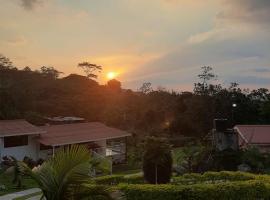 Finca Villa Elenita，位于萨赛马的酒店
