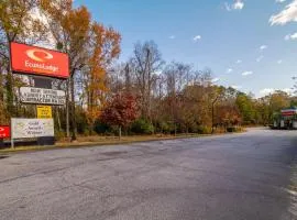 Econo Lodge Inn & Suites