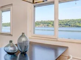 MIRALAGO - Garda Leisure