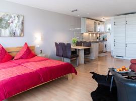 Apartment "Köhler" mit Berg- und Bodenseesicht，位于Oberteuringen的酒店