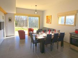ETOILE D'ISIS, Gites a la ferme，位于Lavaur的酒店