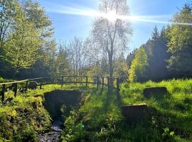 Haus Astenblick in Winterberg für bis zu 35 Personen für Wanderveranstaltungen und Familienfeiern，位于温特贝格的酒店