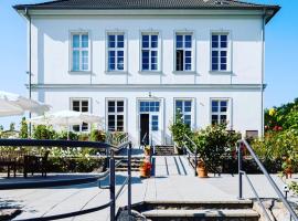 格罗斯赫勒旅馆，位于Mölln的酒店