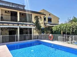 Elegant Villa in Palenciana with Pool