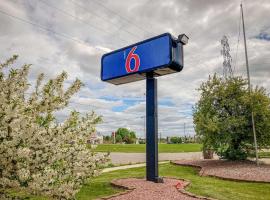 Motel 6 Elkhart，位于埃尔克哈特的酒店