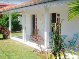 Maison accueillante avec jardin a Fort de France