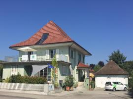 BnB Hopfengrün Langenthal，位于朗根塔尔的酒店