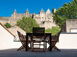 La terrasse de La Tour Pinte.