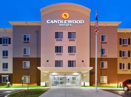 Candlewood Suites Louisville - NE Downtown Area, an IHG Hotel，位于路易斯威尔Locust Grove附近的酒店