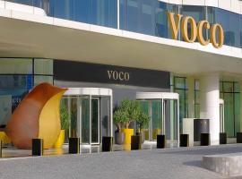 voco Dubai, an IHG Hotel，位于迪拜佘卡匝也得路的酒店