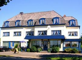 Logis Rostune，位于Sijsele的酒店