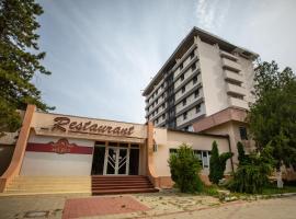 Hotel Select Slobozia，位于斯洛博齐亚的酒店