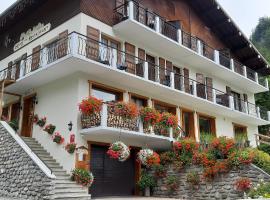 阿尔卑斯鲜花酒店，位于拉格利塔兹的酒店