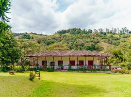 La Cabaña Ecohotel - Valle del Cocora，位于萨兰托的酒店