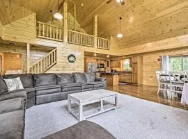Lake View & Hot Tub: Wrightsville Cabin!