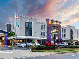 La Quinta by Wyndham St. Petersburg Northeast *Newly Renovated，位于圣彼得堡的酒店