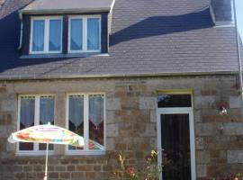 Maison charmante à Sourdeval avec jardin clôturé，位于Sourdeval的酒店